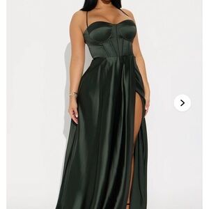 Elegant Strapless Forest Green Dress